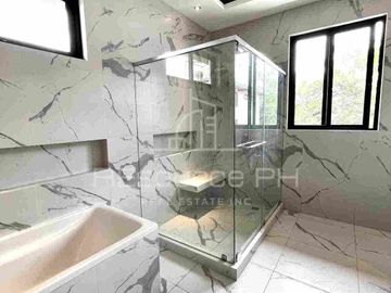 White Plains Brand New House For Sale
