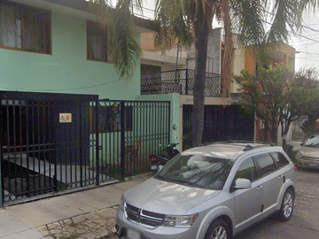 Casa en Venta Calle Prolongación Suiza, La Luneta, Zamora Michoacán, Recuperación Bancaria