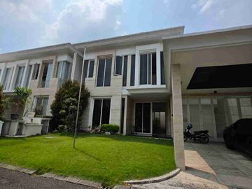 DIJUAL RUMAH LA RIZ GOLF PAKUWON INDAH