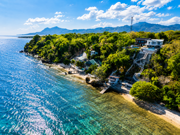 Vacation House for Sale in Sawang, Lobo, Batangas Beach Front