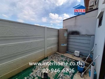 Two-story townhome, 16.4 sq.wah, Beyond Town Village, Lad Lum Kaeo, near Lad Lum Kaeo Hospital, Soi Tesaban 4, Pathum Thani-Bang Len Road, Tesaban 4,