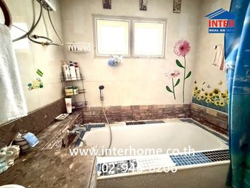 Two-story detached house, 70 sq.wah, Chuan Chuen Bangna Village, near Toyota Motor Asia, Soi Kiattipipat Thani, Bangna-Trat Road Km. 29, Bang Bo, Samu