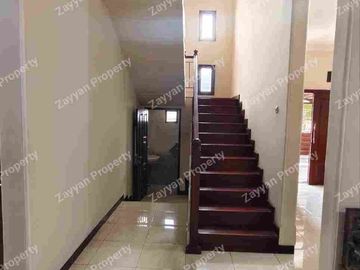 Rumah Cantik Sidosermo Surabaya
