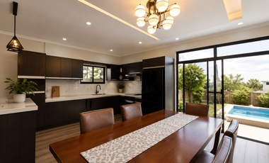 🏡✨ 𝐋𝐔𝐗𝐔𝐑𝐘 𝐎𝐕𝐄𝐑𝐋𝐎𝐎𝐊𝐈𝐍𝐆 𝐇𝐎𝐔𝐒𝐄 & 𝐋𝐎𝐓 𝐖𝐈𝐓𝐇 𝐏𝐑𝐈𝐕𝐀𝐓𝐄 𝐏𝐎𝐎𝐋 𝐅𝐎𝐑 𝐒𝐀𝐋𝐄 𝐈𝐍 𝐓𝐀𝐋𝐈𝐒𝐀𝐘 𝐂𝐈𝐓𝐘, 𝐂𝐄𝐁𝐔 🌴