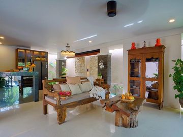 Villa Pantai Nyanyi Kediri Tabanan Bali