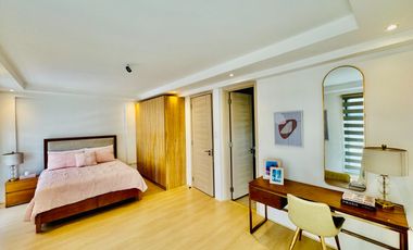 5 Bedrooms Brand New Semi-Furnished House and Lot for Sale in BF Homes Parañaque City