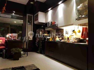 DIJUAL APARTEMENT WATERPLACE RESIDENCE TOWER B LANTAI 28 CORNER (PENTHOUSE)