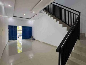 RUKO BARU 2 LANTAI RING 1 UNNES SEMARANG