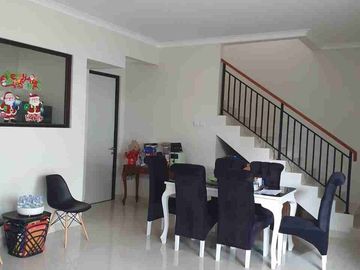 DIJUAL RUMAH DI CLUSTER GRAND WISATA BEKASI