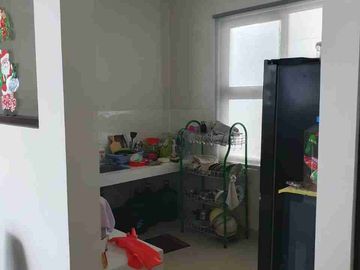 DIJUAL RUMAH DI CLUSTER GRAND WISATA BEKASI