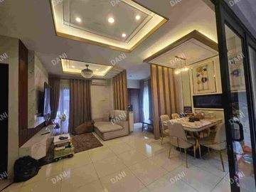 DIJUAL RUMAH HOOK DI CLUSTER SUMMARECON BEKASI