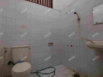 DIJUAL RUMAH DI KEMANG PRATAMA BEKASI