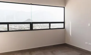 Casa en Venta en Contry Sur en Carretera Nacional en Monterrey, Nuevo León