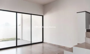 Casa en Venta en Contry Sur en Carretera Nacional en Monterrey, Nuevo León