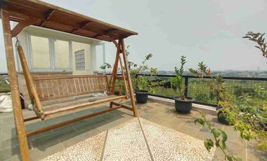 Rumah 3,5 Lantai di Bukit Cimanggu City Kota Bogor