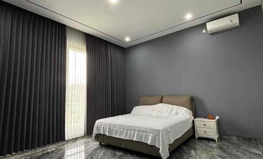 Murah Rumah 2.5 Lantai Split Level Siap Huni di Cluster Waterfront Citraland, Surabaya Barat
