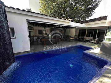 casa en venta en la herradura de una planta.