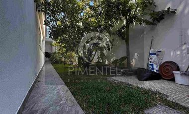 casa en venta en la herradura de una planta.