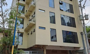 For Sale Office Building in Mandaluyong near MRT Boni Station