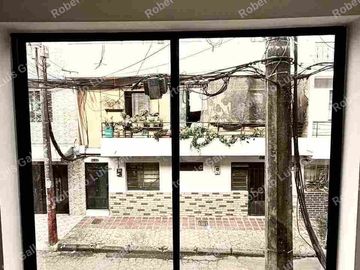 Vendo casa unifamiliar 2 pisos en belén las violetas