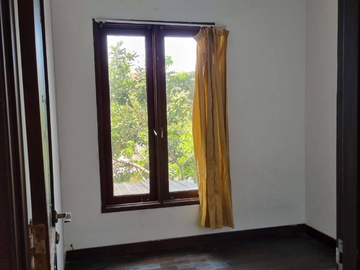 RUMAH ASRI MINIMALIS DI CLUSTER, SEMARANG!