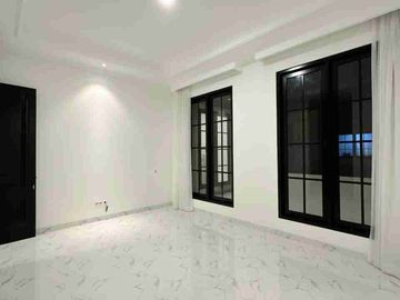 Di Jual Rumah Modern Area Bintaro Sektor 5