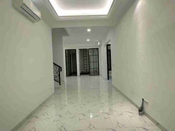 Di Jual Rumah Modern Area Bintaro Sektor 5