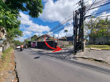 Tanah Ungasan 2 Menit Jalan Kaki Ke Fitness Plus dan Nirmala Supermarket