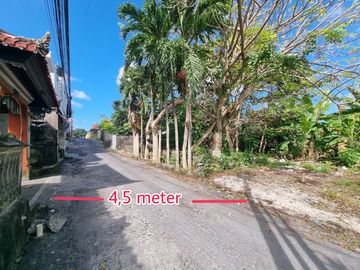 Tanah Ungasan 2 Menit Jalan Kaki Ke Fitness Plus dan Nirmala Supermarket