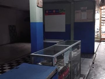 RUMAH DAN LAPANGAN BULU TANGKIS DIJUAL CEPAT HARGA TERBAIK DI MANGGA BESAR