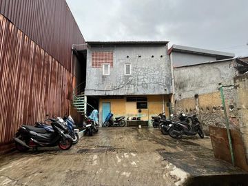 RUMAH DAN LAPANGAN BULU TANGKIS DIJUAL CEPAT HARGA TERBAIK DI MANGGA BESAR