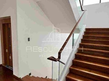 Ayala Alabang New House For Sale