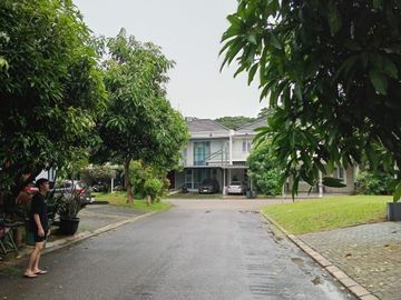 Disewakan Rumah 2 Lantai Dalam Cluster Citra Grand Cibubur