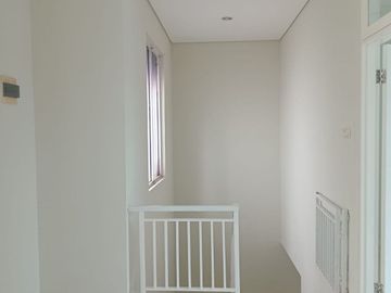 Disewakan Rumah 2 Lantai Dalam Cluster Citra Grand Cibubur