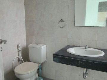 Disewakan Rumah 2 Lantai Dalam Cluster Citra Grand Cibubur