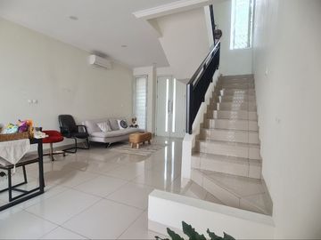 RUMAH CLUSTER SUMMARECON BANDUNG SIAP HUNI, SIAP NAIK NILAI