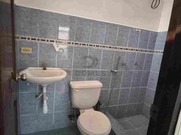 DEPARTAMENTO EN CIUDADELA IETEL, A 5 MINUTOS DEL AEROPUERTO Y TERMINAL TERRESTRE