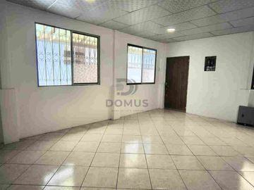 DEPARTAMENTO EN CIUDADELA IETEL, A 5 MINUTOS DEL AEROPUERTO Y TERMINAL TERRESTRE