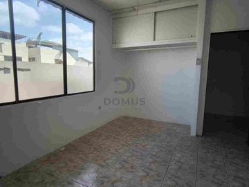 DEPARTAMENTO EN CIUDADELA IETEL, A 5 MINUTOS DEL AEROPUERTO Y TERMINAL TERRESTRE