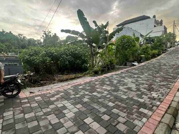 Buc Tanah Strategis 185M2 Itr Kuning Sading Dkt Puspem Badung,Rs Kapal