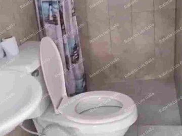 Vendo apto 1er. piso con local en manrique oriental