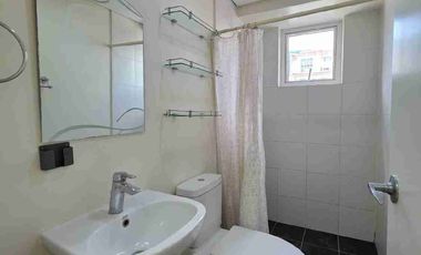 Condo for rent in Cebu Business Park, Sedona Parc with wrap around balcony