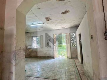 Casa en venta para remodelar en el Barrio de Santa Ana