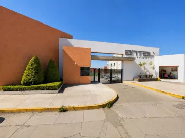 Casa en venta en Piracantos, Pachuca de Soto, 2 habitaciones