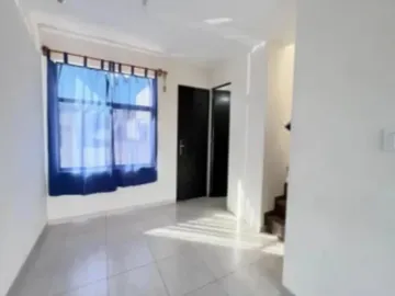 Casa en venta en Lomas Del Valle, Uruapan, 3 habitaciones