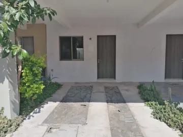 Casa en venta en Santiago, Querétaro, 3 habitaciones