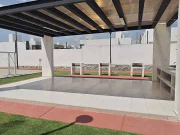 Casa en venta en Santiago, Querétaro, 3 habitaciones