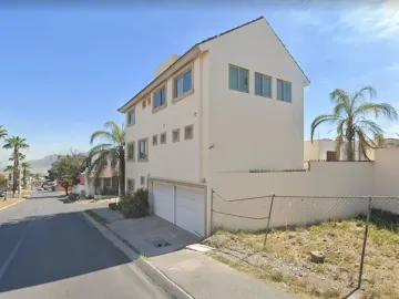 Casa en venta en Cumbres Elite, Monterrey, 4 habitaciones