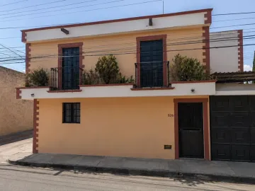Casa en venta en Felipe Carrillo Puerto, Querétaro, 4 habitaciones