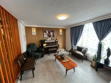 Casa en venta en Independencia Oriente, Guadalajara, 4 habitaciones